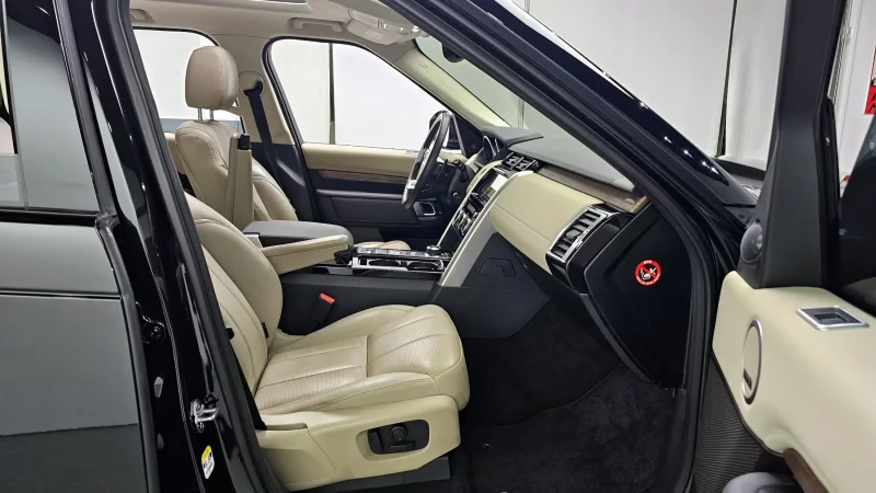 Land Rover DISCOVERY