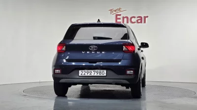 Hyundai Venue