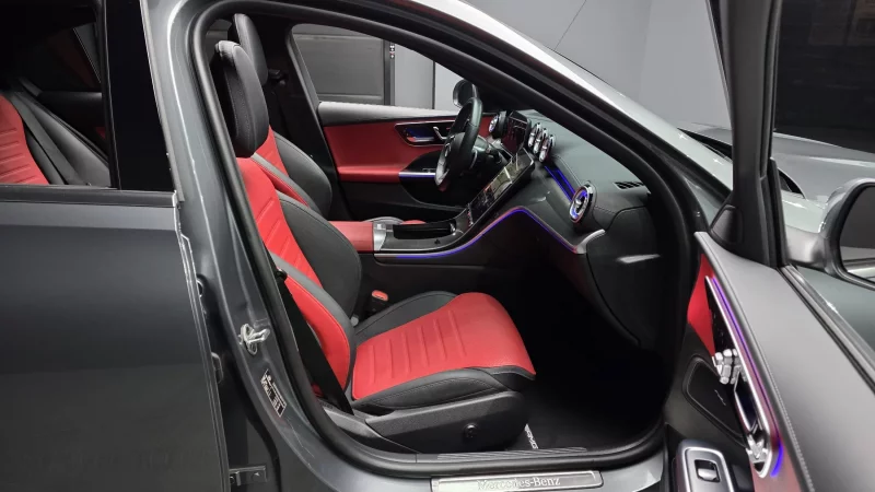 Mercedes-Benz C-Class