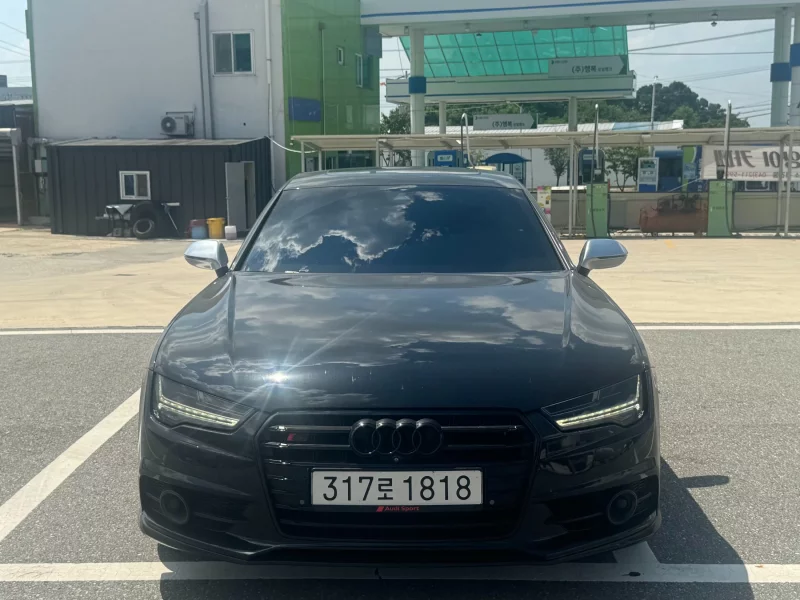 Audi S7