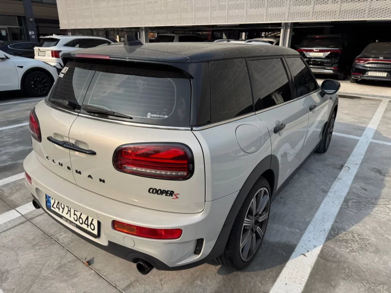 MINI Clubman