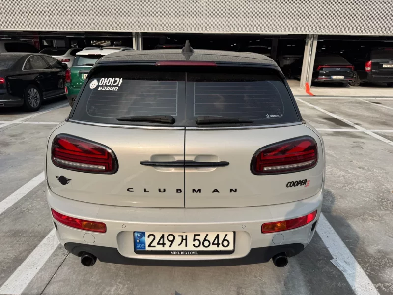 MINI Clubman