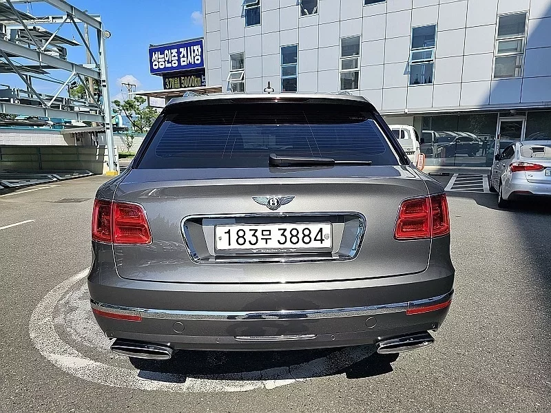 Bentley Bentayga