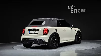 MINI Cooper Convertible