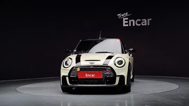 MINI Cooper Convertible