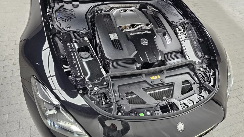 Mercedes-Benz AMG GT