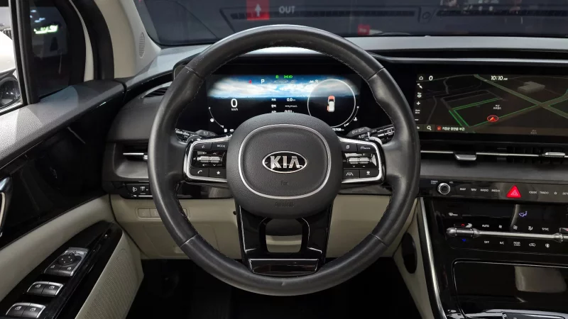 Kia Carnival