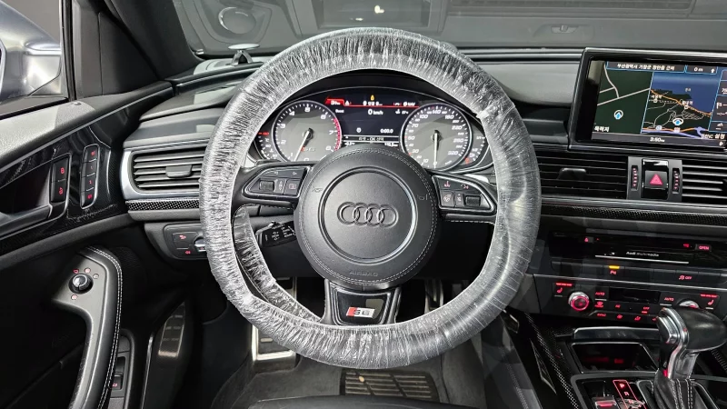 Audi S6