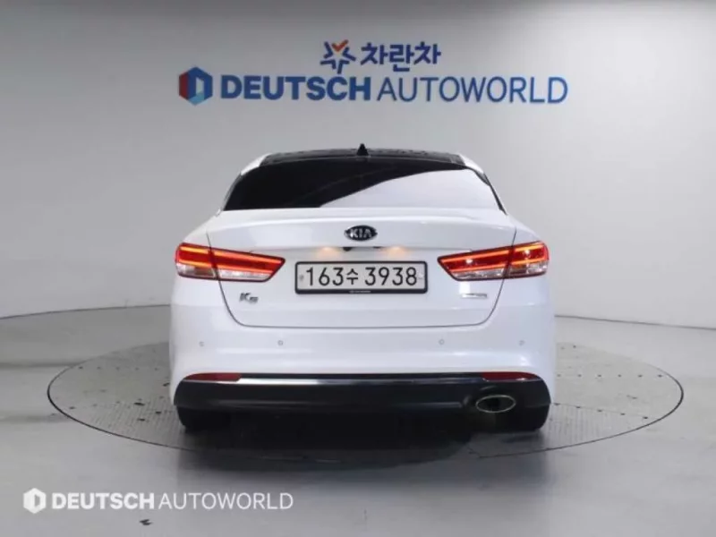 Kia K5