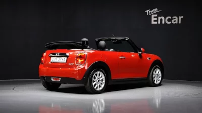 MINI Cooper Convertible