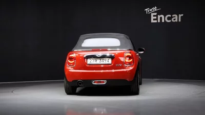 MINI Cooper Convertible