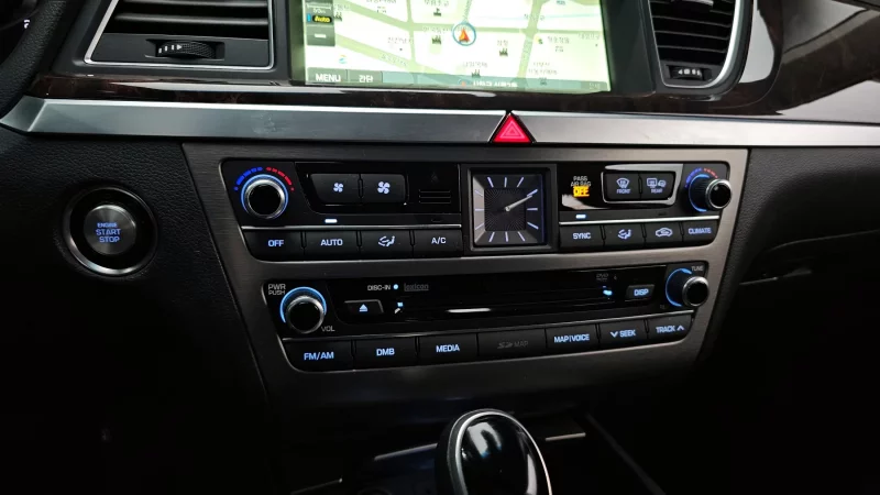 Hyundai Genesis