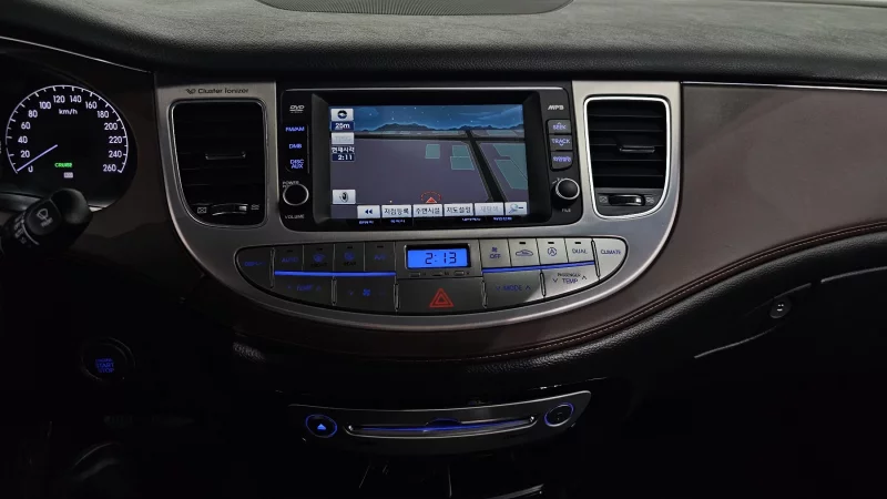 Hyundai Genesis