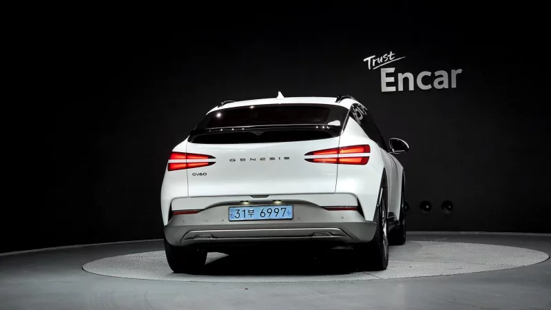 Genesis GV60