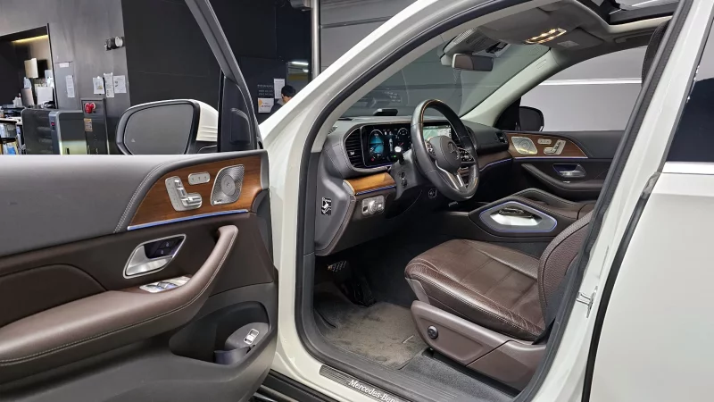 Mercedes-Benz GLE-Class