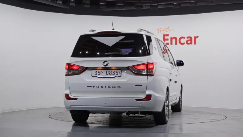 SsangYong Korando Turismo