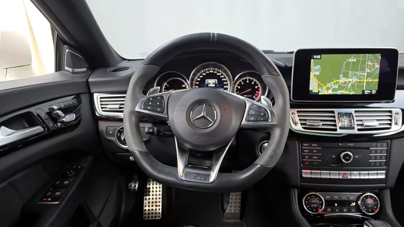 Mercedes-Benz CLS-Class