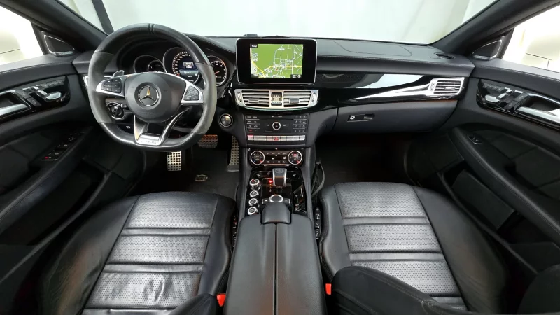 Mercedes-Benz CLS-Class