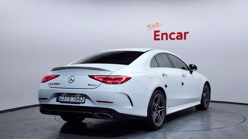 Mercedes-Benz CLS-Class