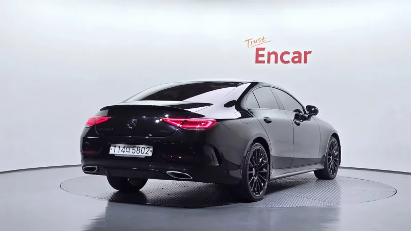 Mercedes-Benz CLS-Class