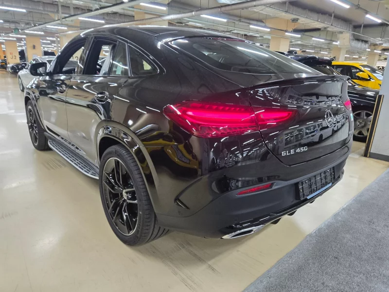 Mercedes-Benz GLE-Class
