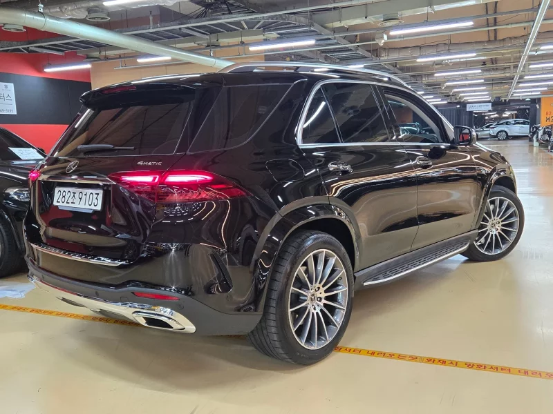 Mercedes-Benz GLE-Class