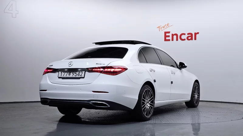 Mercedes-Benz C-Class