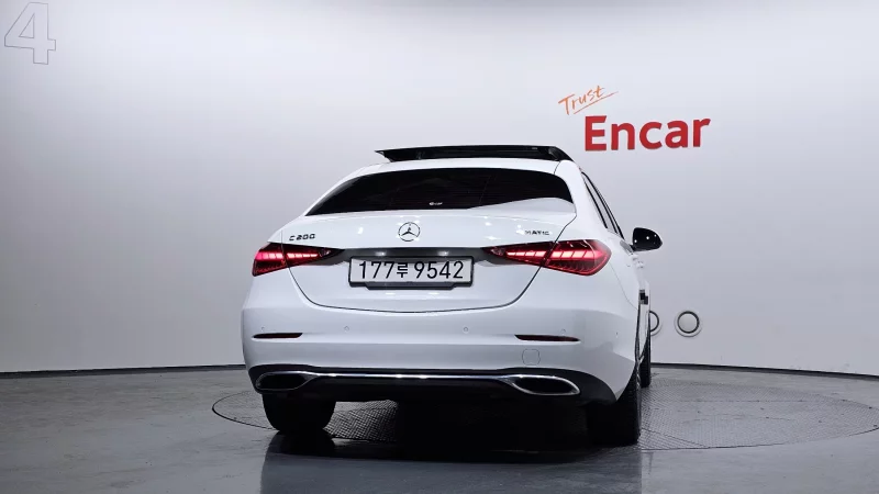 Mercedes-Benz C-Class