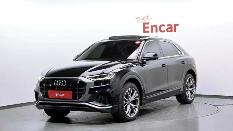 Audi Q8