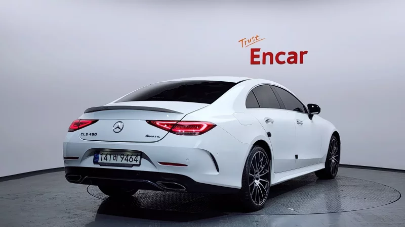 Mercedes-Benz CLS-Class