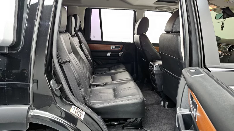 Land Rover DISCOVERY