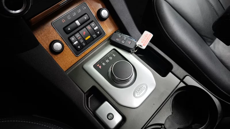 Land Rover DISCOVERY