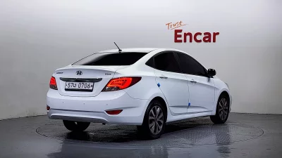 Hyundai Accent