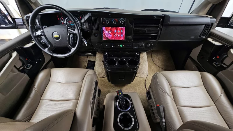 Chevrolet Express Van