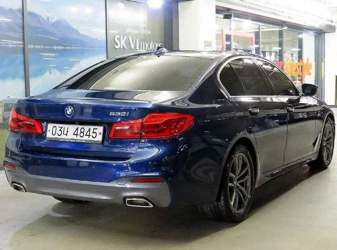 BMW 5-Series