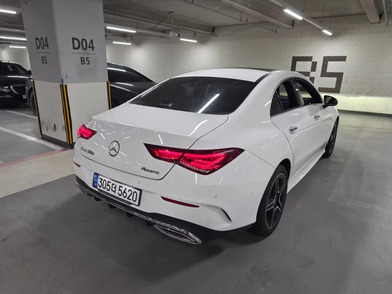 Mercedes-Benz CLA-Class
