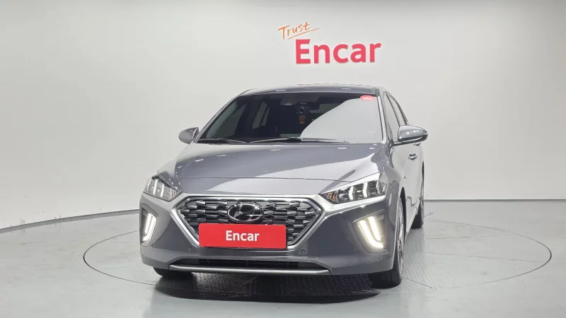 Hyundai Ioniq