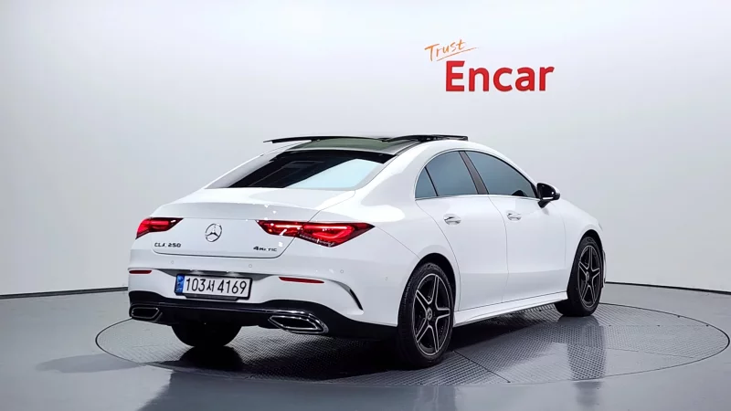 Mercedes-Benz CLA-Class