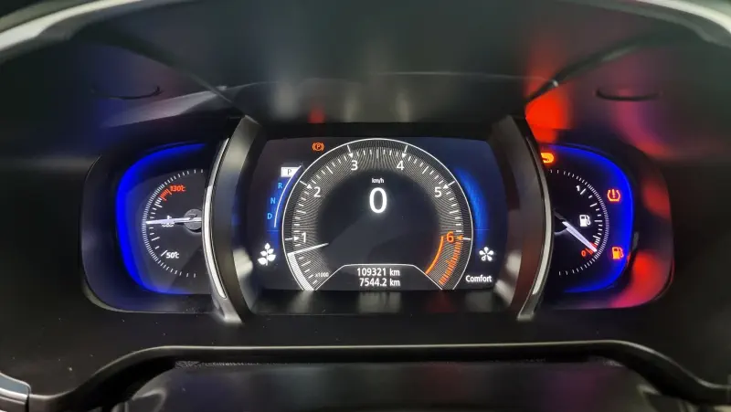 Renault Samsung SM6
