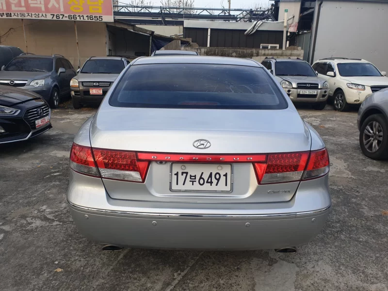 Hyundai Grandeur