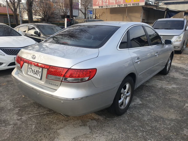 Hyundai Grandeur