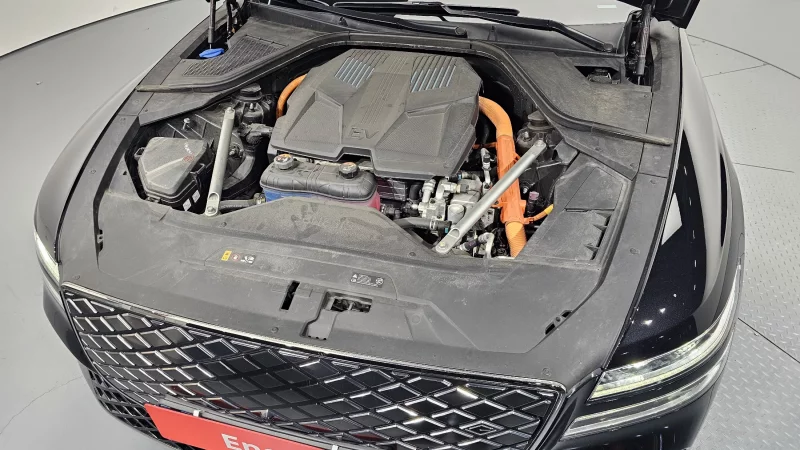 Genesis Electrified G80