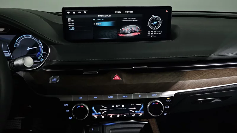 Genesis Electrified G80