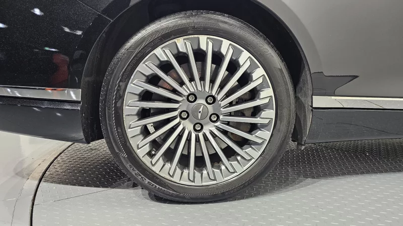 Genesis Electrified G80