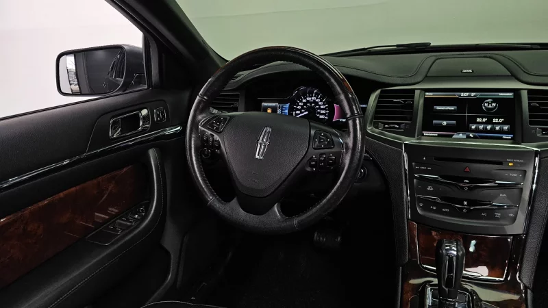 Lincoln MKS