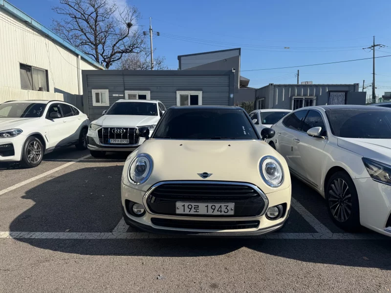 MINI Clubman