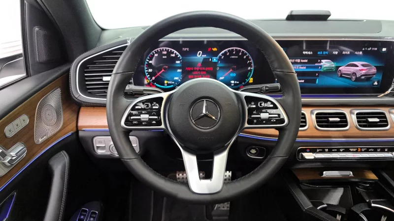 Mercedes-Benz GLE-Class