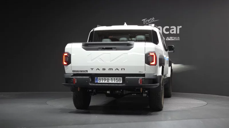 Kia Tasman