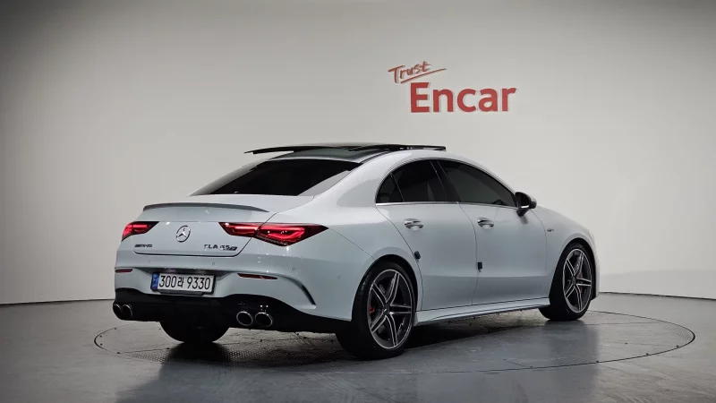 Mercedes-Benz CLA-Class