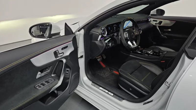 Mercedes-Benz CLA-Class